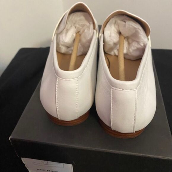 Banana Republic White Demi Penny loafers, size 10.5 - Picture 2 of 7